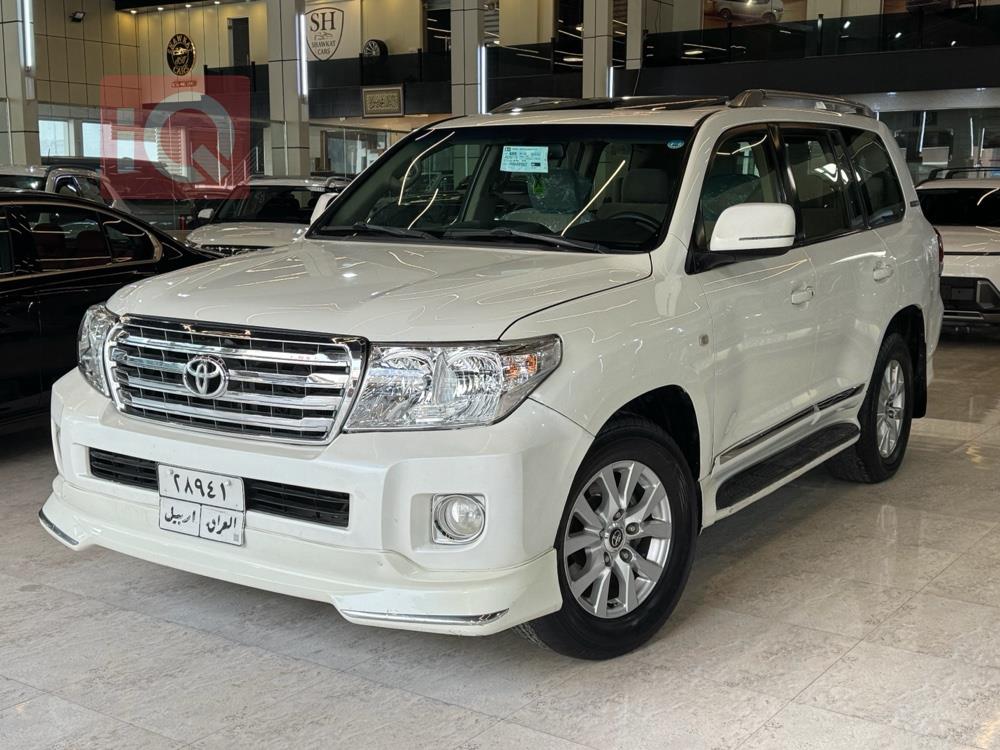 تويوتا لاندكروزر